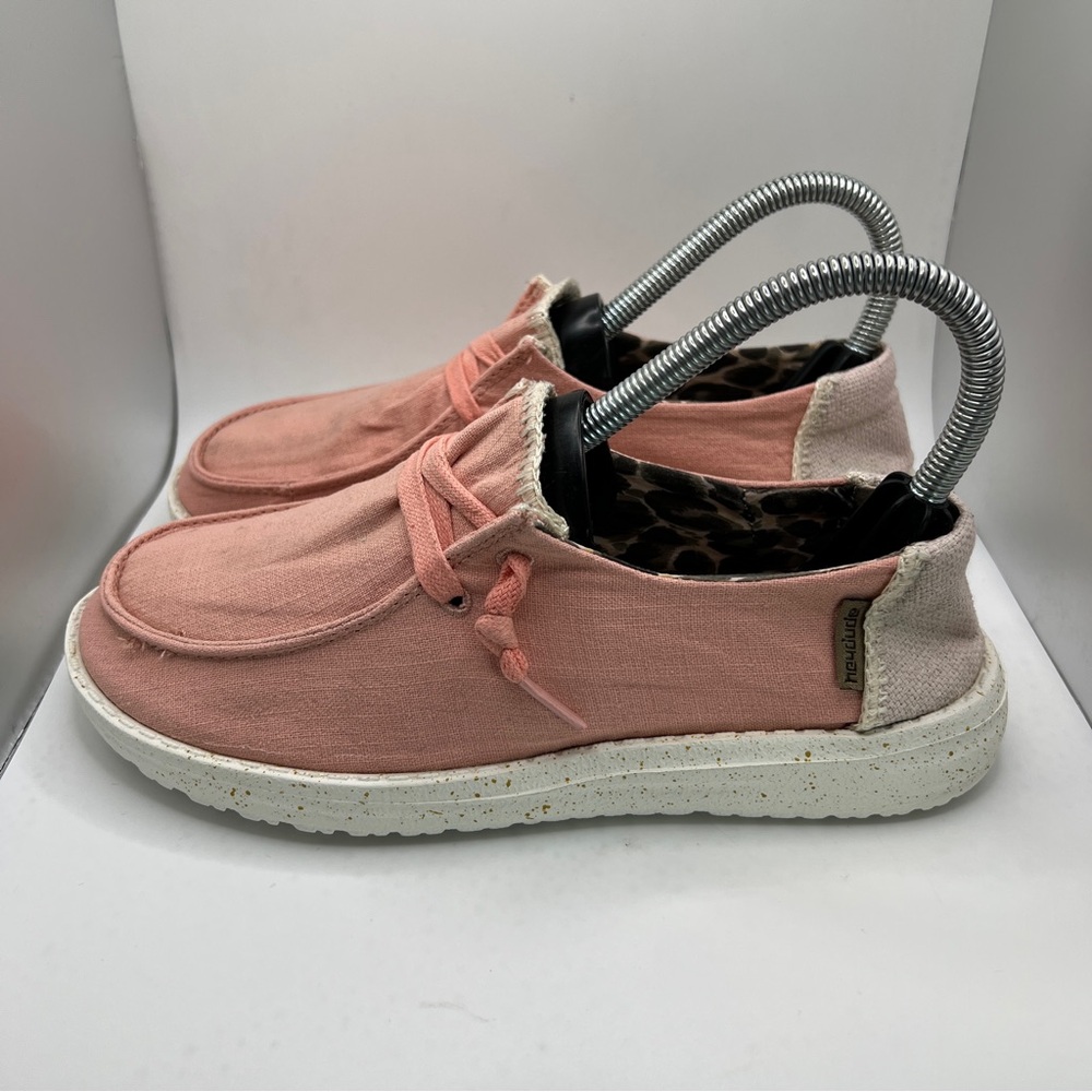 Women’s Hey Dude’s Size 5